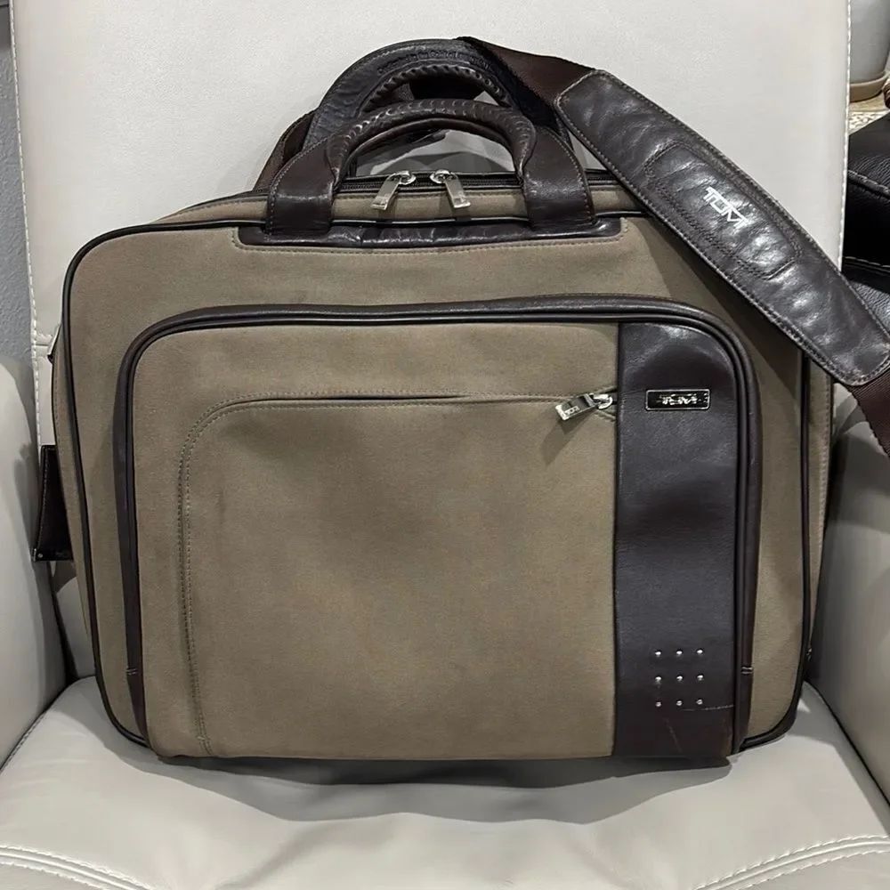Tumi LXT rare Green and Brown Men's Bag